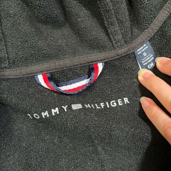 Tommy Hilfiger Mens Hooded Full Zip Windbreaker - Picture 3 of 3